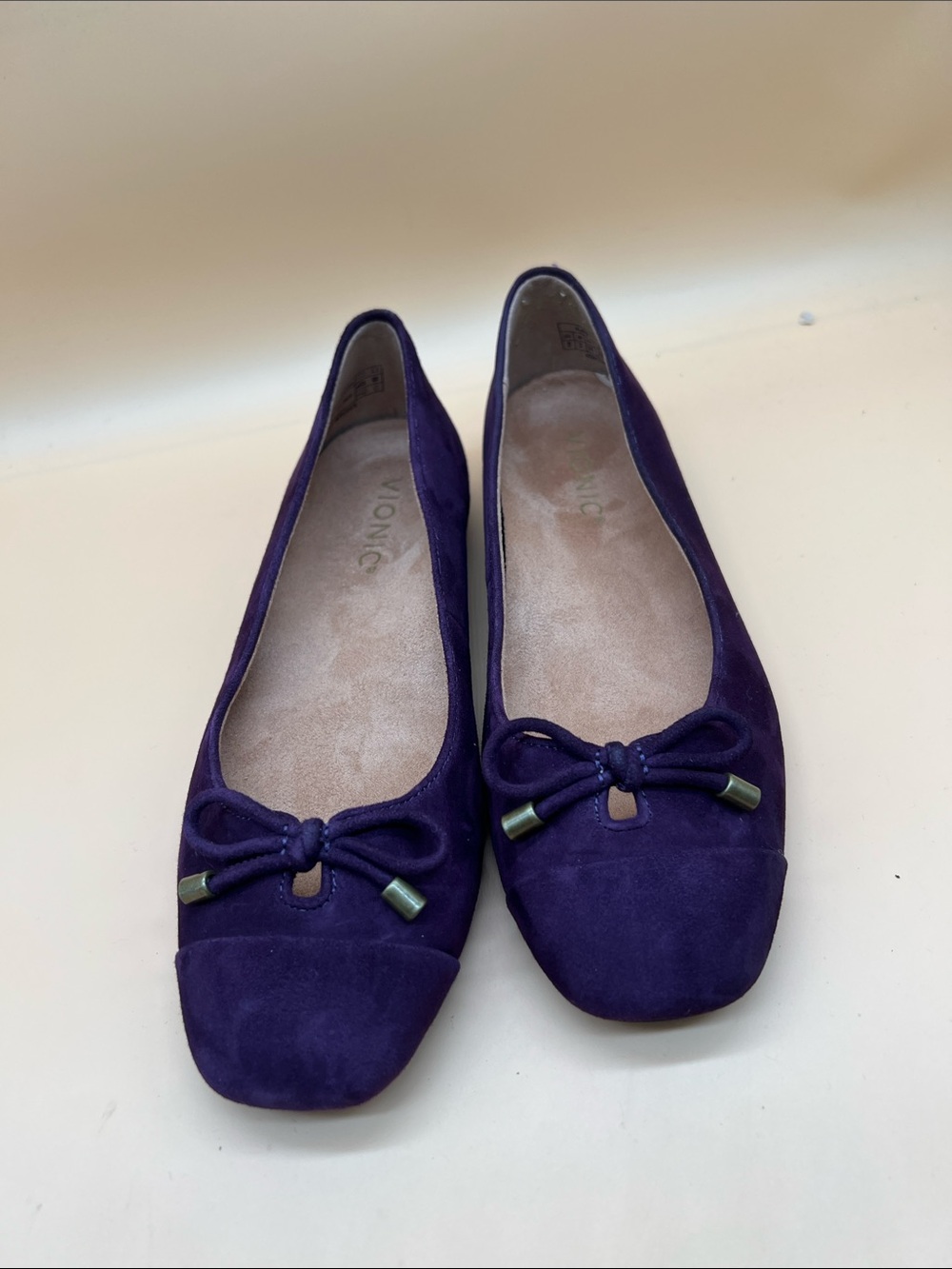 Vionic Klara Women's Flats Winter Plum Suede Size 5